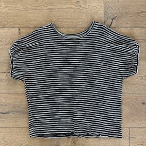 LOFT | Black and White‎ Striped Short Sleeve Shirt, L